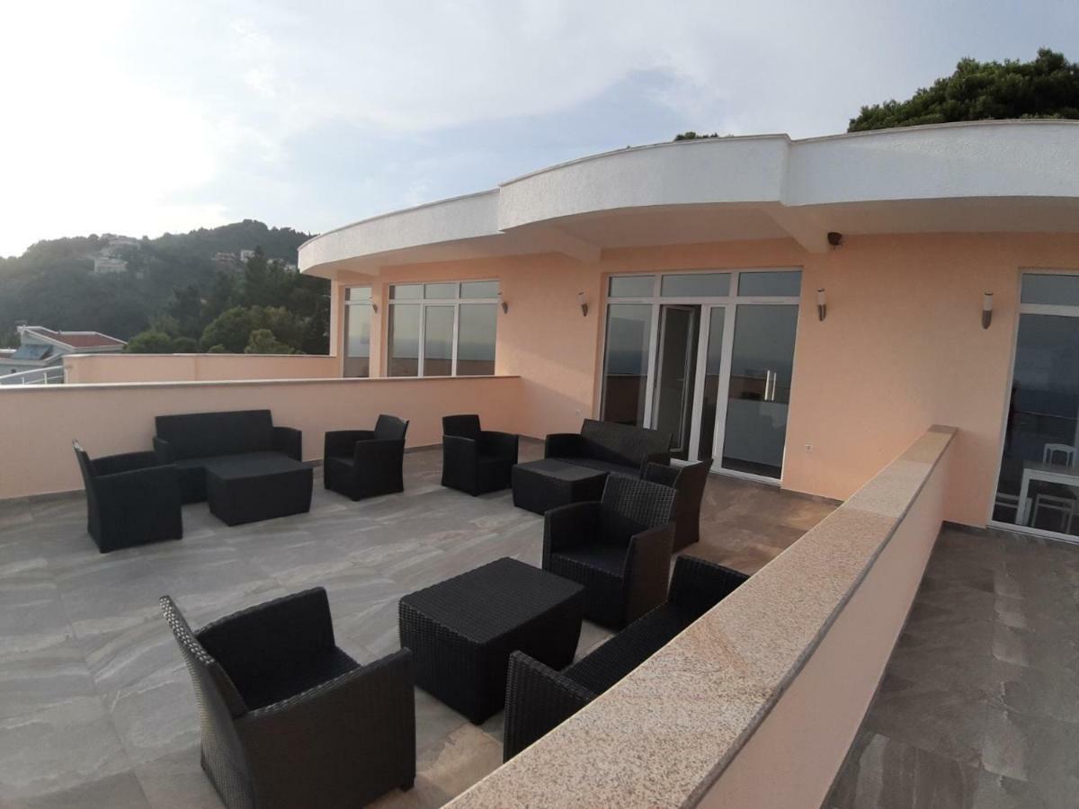 Villa Grand Bar Exterior photo